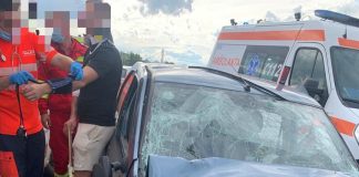 Trei răniți în urma unui accident produs între Tișița și Cosmești