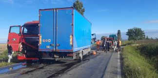 FOTO Vrâncean rănit, după ce a fost implicat într-un accident rutier produs la Tecuci