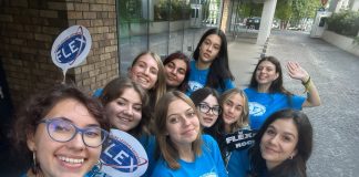 Elevii de liceu sunt așteptați să aplice pentru programul de studii de 1 an în Statele Unite ale Americii