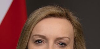 Criză politică în Marea Britanie. Premierul Liz Truss a demisionat