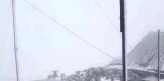 VIDEO-FOTO Primele ninsori din acest sezon/ În Munții Vrancei, vânt în rafală