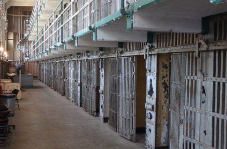 Vrâncean urmărit internațional, adus din Italia pentru executarea pedepsei