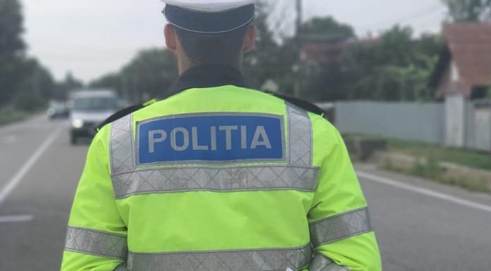 Urmărire cu mașina poliției pe E85, la Haret. Un șofer cu permisul anulat s-a ales cu un nou dosar penal