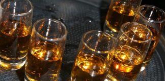 Operatorii din industria alcoolului propun amânarea actualizării accizelor cu inflația până la 1 ianuarie 2024