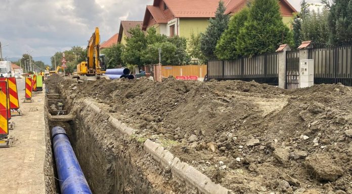 ANALIZĂ | Nici fruntaș, nici codaș: Vrancea e la mijlocul clasamentului la canalizare nouă la sat – ce s-a construit într-un an la apă și la canalizare pentru vrânceni