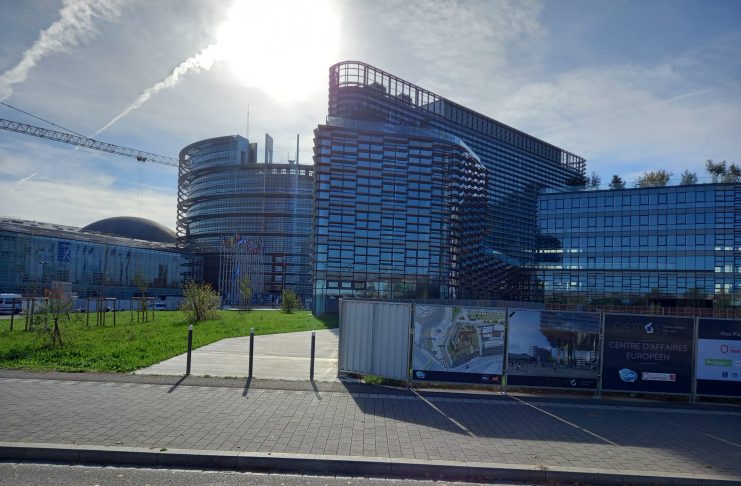 Oportunitate: se fac înscrieri pentru stagiatură la Parlamentul European