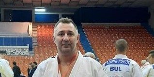 Focșăneanul Adrian Moldoveanu, campion balcanic la judo veterani