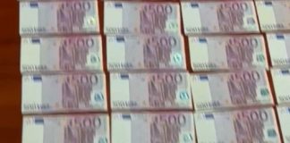 FOTO-VIDEO Rețineri după perchezițiile de ieri, din dosarul de constituire de grup infracțional organizat și șantaj / S-au ridicat droguri, arme și peste 500 mii euro