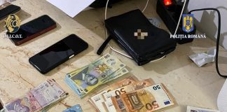 FOTO-VIDEO Polițiștii vrânceni de la crimă organizată, percheziții în 18 locuințe la traficanți de droguri
