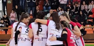 ULTIMA ORĂ Volei: junioarele Focșaniului au pierdut derby-ul cu CSU Tg. Mureș
