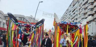 FOTO ”Uncheșii” din Păunești au participat la Alaiul Datinilor și Obiceiurilor de Iarnă din Bacău