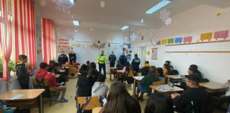 ”Sărbători în siguranță” – campanie de prevenire desfășurată de polițiștii vrânceni în localitățile din județ