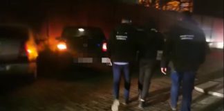 Hoț din locuințe, reținut de polițiști. El fura bunuri de valoare