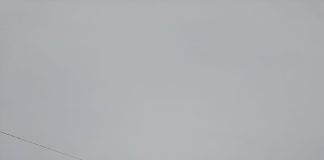 Viscolul a produs avarii la rețelele de electricitate în peste 20 de localități din județ / Un autoturism este blocat între Panciu și Haret