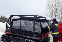 Șenilata ISU, solicitată pentru o nouă intervenție medicală prin nămeți