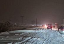 Continuă să ningă și în Vrancea / Atenție la drum!