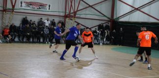 Cupa Municipiului Adjud la minifotbal a trecut de faza grupelor