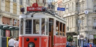 Alertă de călătorie la Istanbul