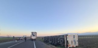 Trafic blocat pe E85, în județul Buzău, din cauza unui accident cu 3 tiruri