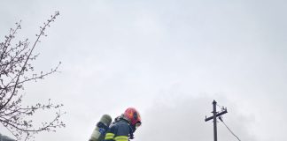 Incendiu la o casă din Vânători