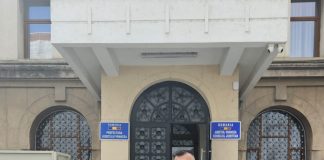 Doi cetățeni nu au fost lăsați să participe la ședința Consiliului Județean Vrancea