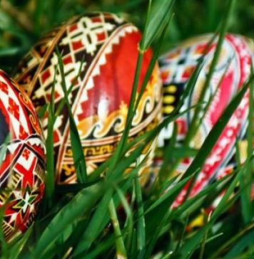 Viorel Mîrza, primarul comunei Vârteșcoiu: „Sărbători Fericite!”