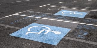 Scrisoare deschisă adresată șoferilor ce parchează pe locurile destinate persoanelor cu dizabilități