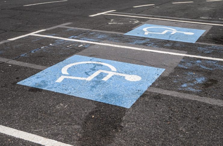 UPDATE: Dezbaterea publică „Incluziunea începe din parcare” va avea loc în 7 iulie