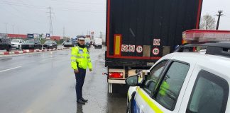 Poliția: Circulați cu atenție în condiții meteo nefavorabile!