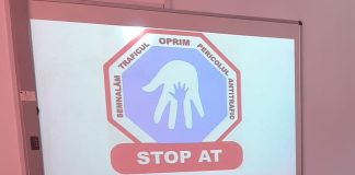 Peste 4700 de elevi informați despre pericolele traficului de persoane, în școli din 19 județe, prin proiectul STOP Trafic