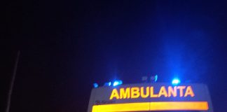 Doi minori au plecat la plimbare cu mașina și au ajuns la spital