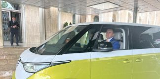 Un autoturism produs de Nissan a fost desemnat ”Best Electric Car in Romania” 2023