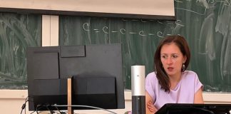 Cum vede școala un profesor care nu dă meditații: Nu poți preda eficient, dacă te gândești ce mănânci mâine