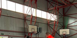 FOTO Cursuri de prim ajutor acordate elevilor de la Colegiul Economic de cadrele medicale de la Ambulanță