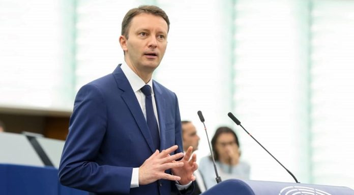 Europarlamentarul Siegfried Mureșan, propus de PNL, USR și UDMR pentru postul de prim-ministru