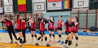 Volei junioare: meci pierdut în fața gazdelor turneului final