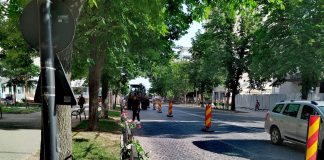 Se scoate piatra cubică de pe bulevardul Unirii din Focșani. Traficul rutier va fi închis în centrul orașului, în luna iunie
