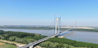 ULTIMA ORĂ A fost inaugurat podul suspendat de la Brăila, cea mai mare investiție de infrastructură din România post-decembristă. De astăzi se poate circula pe podul suspendat
