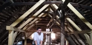 Povestea profesorului de la Harvard care și-a luat casă în Transilvania: „Prin Criț, poți să vezi stadiul lumii globale”