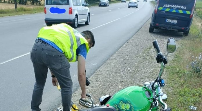Coliziune între un motociclist și un autoturism pe Bulevardul București