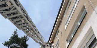 ULTIMA ORĂ Alertă de incendiu la un apartament din Focșani