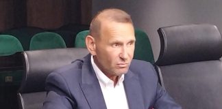 Omul de afaceri Viorel Cataramă, membru al Crucii Roșii, cere demisia șefilor Crucii Roșii Vrancea. El cere și demisia noului președinte al Crucii Roșii Române, Camelia Șucu