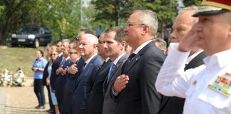 FOTO Președintele Senatului, Nicolae Ciucă, prezent la ceremoniile de la Mausoleul Mărășești