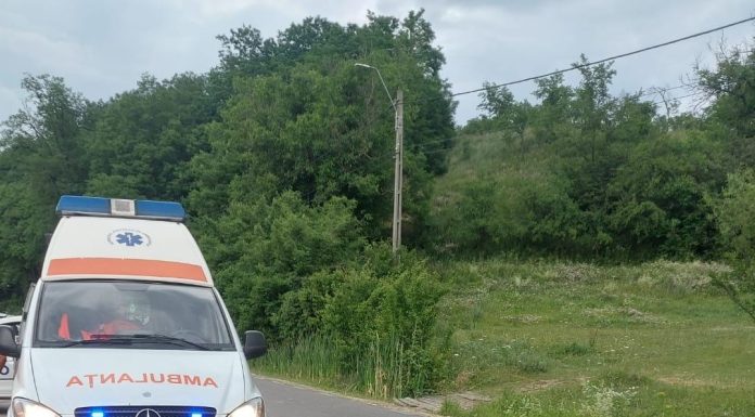 Accident de motocicletă în zona Tulnici