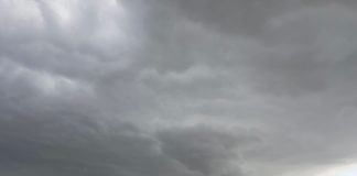 Meteo: avertizare de vânt și averse, în jumătate din țară