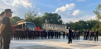 VIDEO-FOTO Un nou contingent de pompieri români a plecat să stingă incendiile de vegetație din Grecia