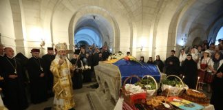 Arhiepiscopia Buzăului și Vrancei a marcat centenarul punerii pietrei de temelie a Mausoleului Eroilor de la Mărășești