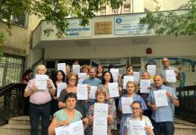 Protest spontan al angajaților AJPIS Vrancea