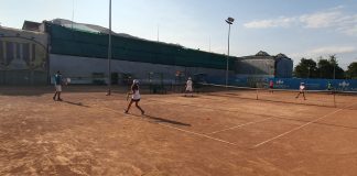 Tinerii sportivi de la Școala de Tenis ”George Bucuroiu” se antrenează la Academia lui Florin Mergea