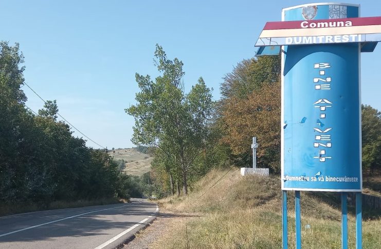 Ce spune Poliția Vrancea despre perchezițiile de la Dumitrești